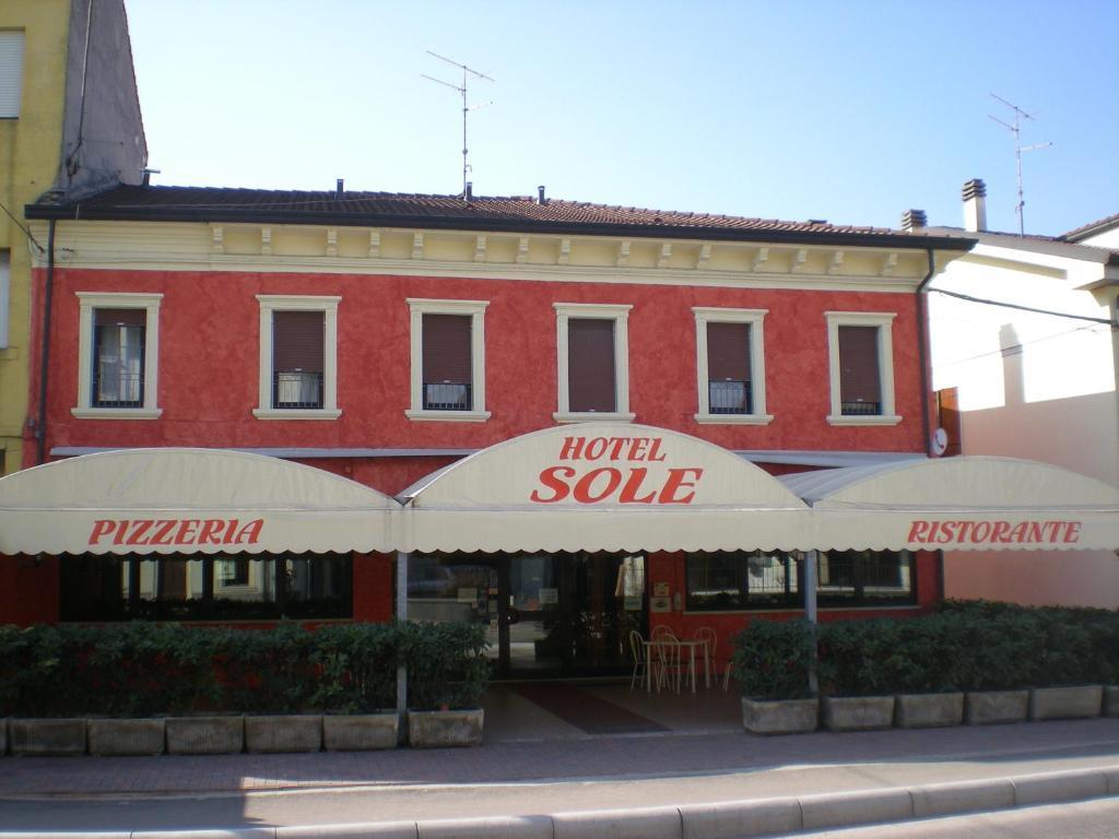 Albergo Pizzeria Sole San Giovanni Lupatoto Exterior foto